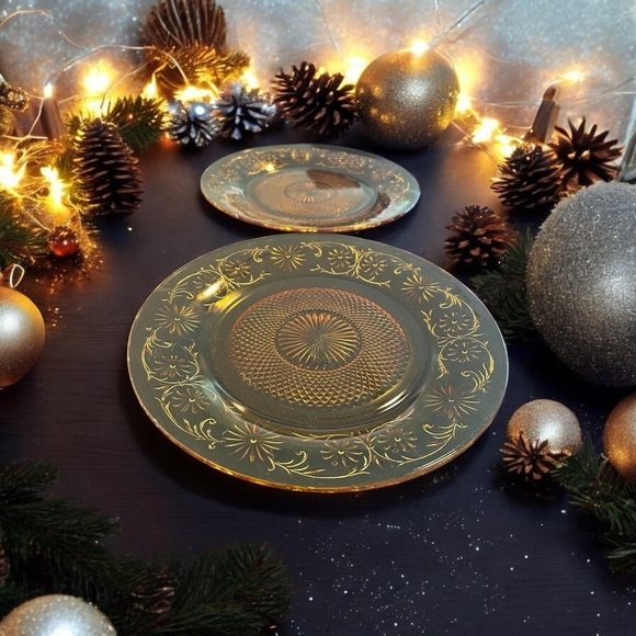 Two (2) Vintage Depression Glass Clear "Daisy" Indiana Glass 11.25” Platters - Picture 7 of 11